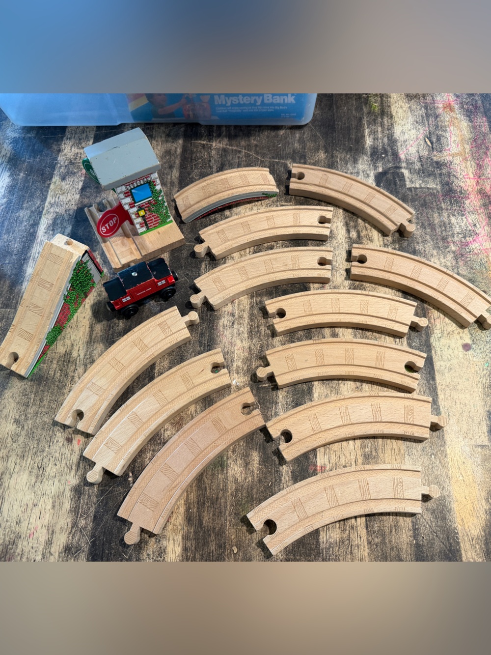 Thomas the Train wooden tracks 15 pieces gently used